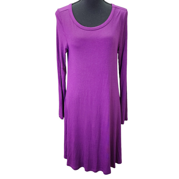 NWT HiMONE Women’s Medium Purple T-Shirt Dress Silky Soft Stretch Pockets Casual - Picture 2 of 13